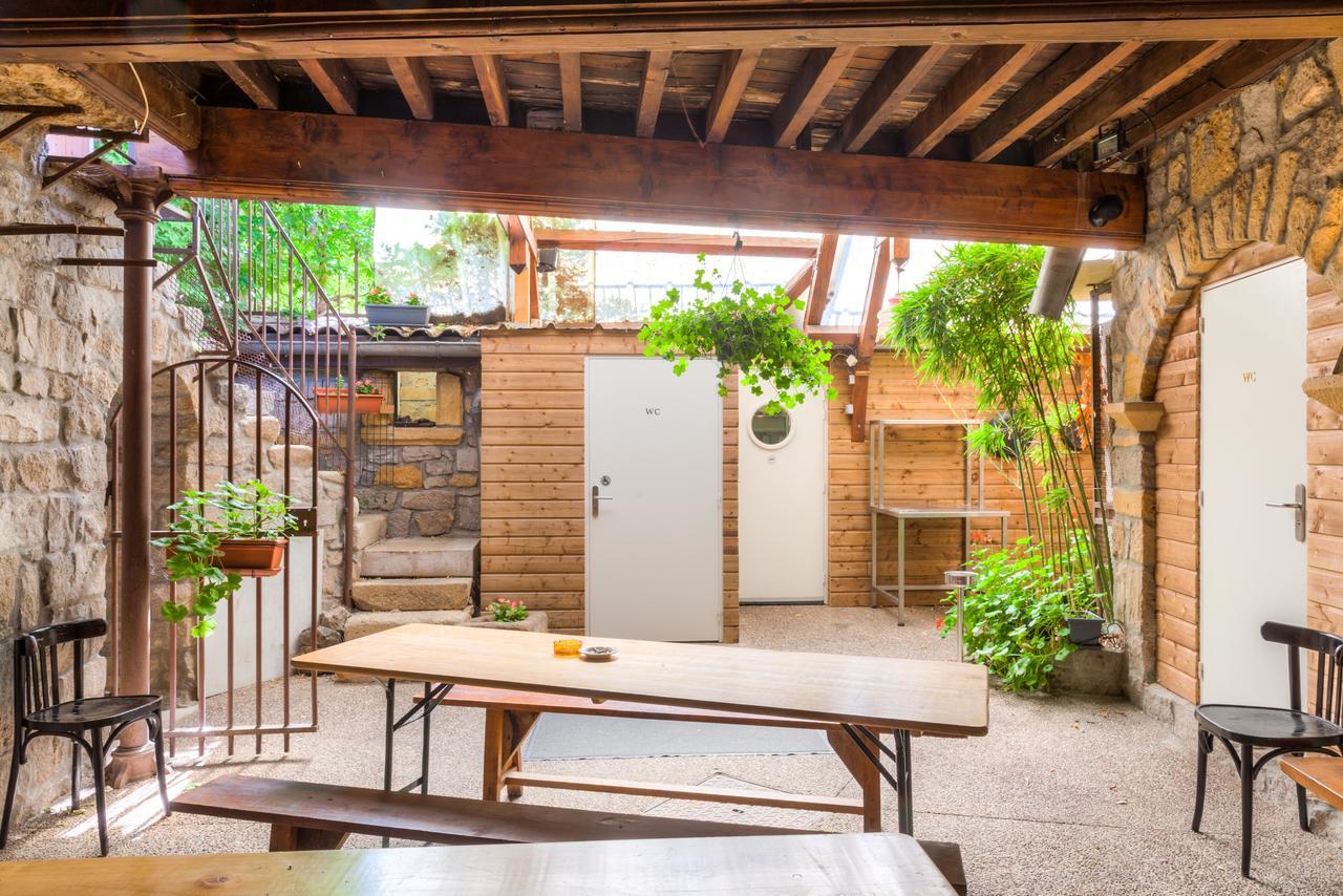 Bed and Breakfast Aux Prisons De Montagny Montagny  Exterior foto